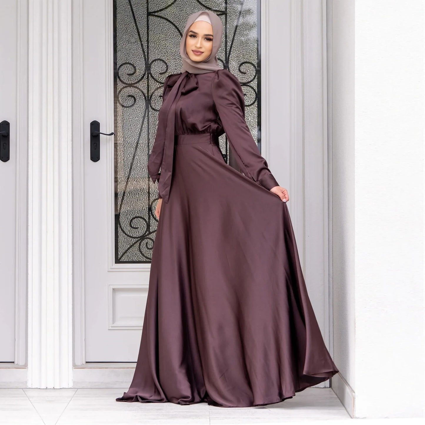 Yasmina - Dubai Satin Abaya